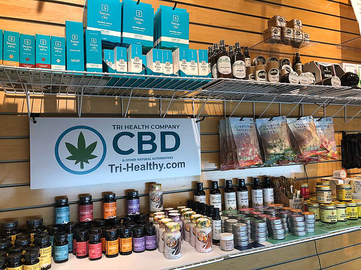 Tri-Healthy CBD | CBD store in Niles, OH | Leafly